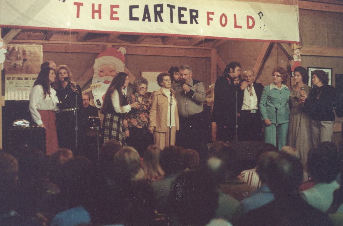 June, Maybelle, Sara, Joe, & Johnny Carter on Stage at Carter Family Fold